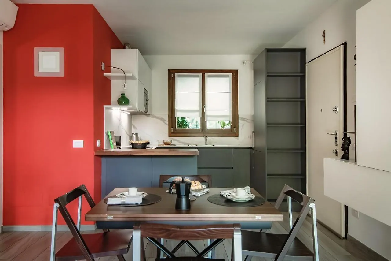 Joivy Luxury Flat & Lake Como View Argegno