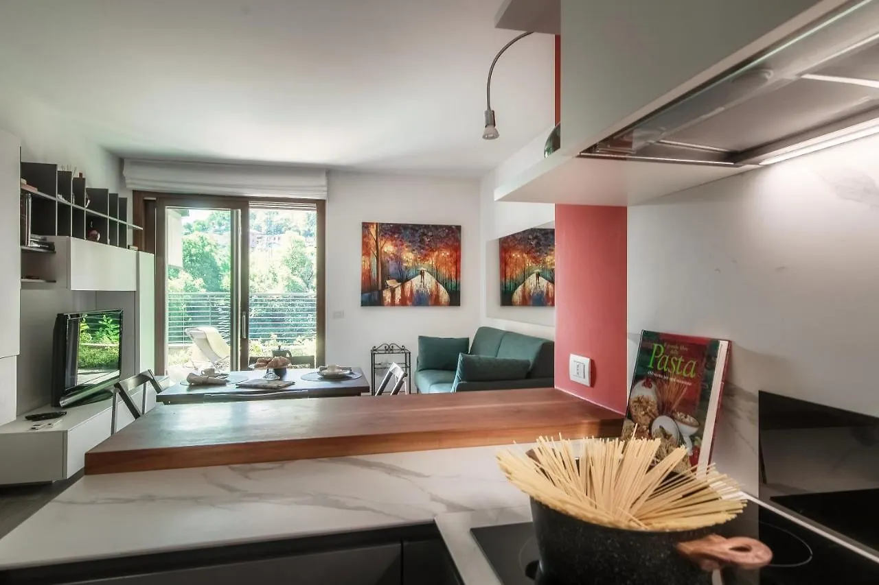 Joivy Luxury Flat & Lake Como View Argegno Italy