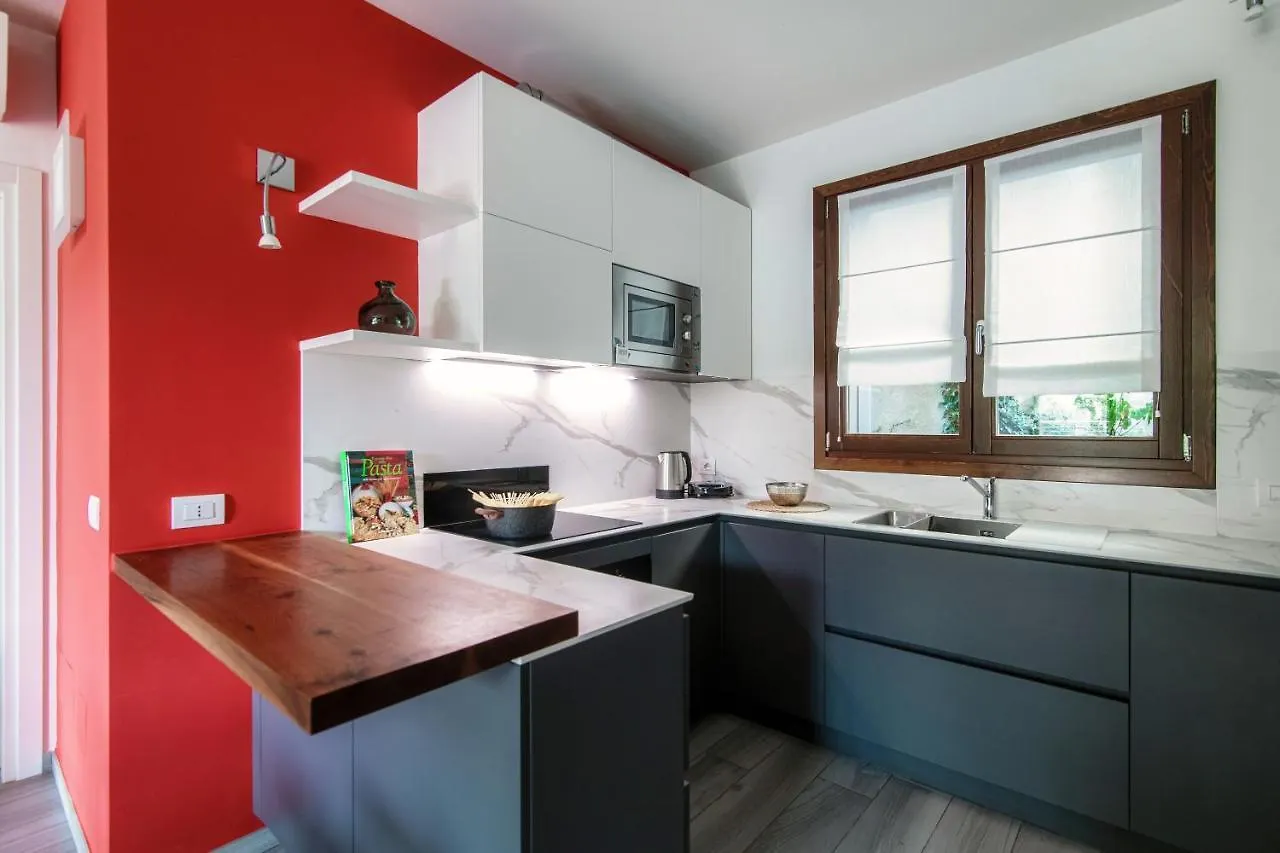 Joivy Luxury Flat & Lake Como View Argegno