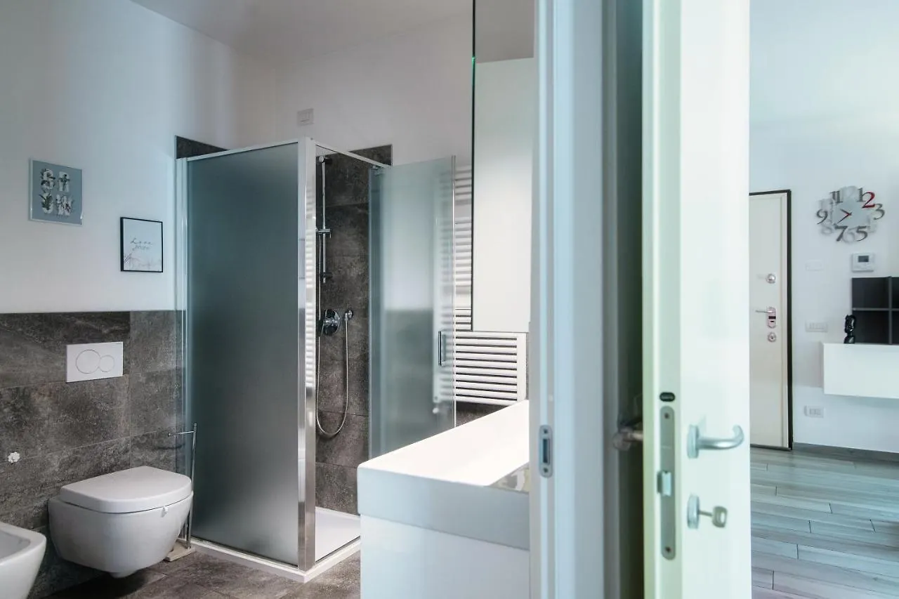 Joivy Luxury Flat & Lake Como View Argegno Italy