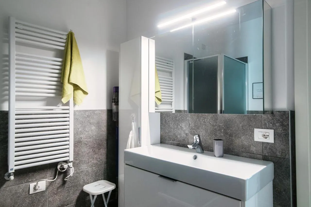 Joivy Luxury Flat & Lake Como View Argegno Apartment