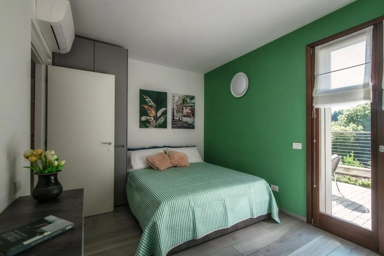 Joivy Luxury Flat & Lake Como View Argegno