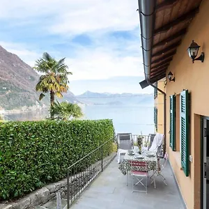 Peroni Honeymoon Chalet