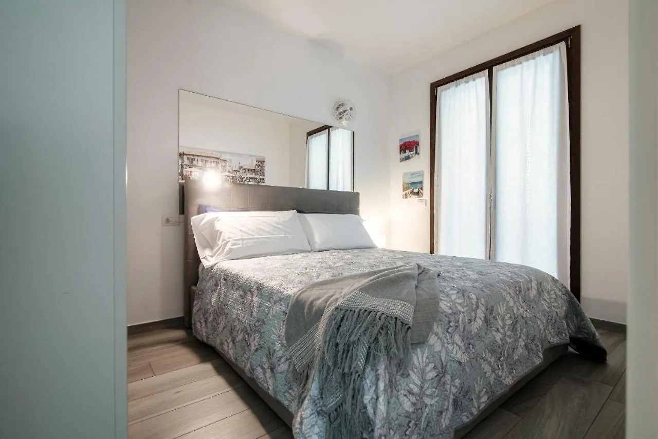 Joivy Luxury Flat & Lake Como View Argegno Appartamento
